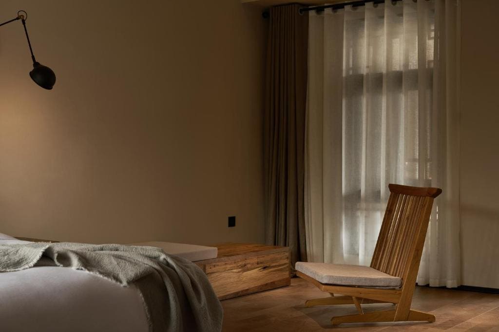 Queen Room with Garden View room - Image 1