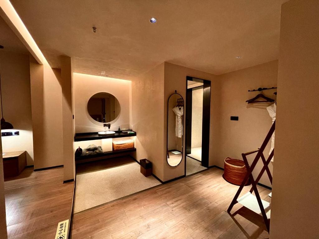 Twin Family Suite room - Image 2