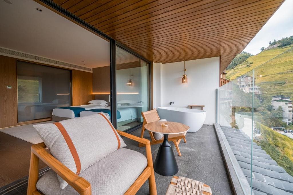 Twin Room with View room - Image 2