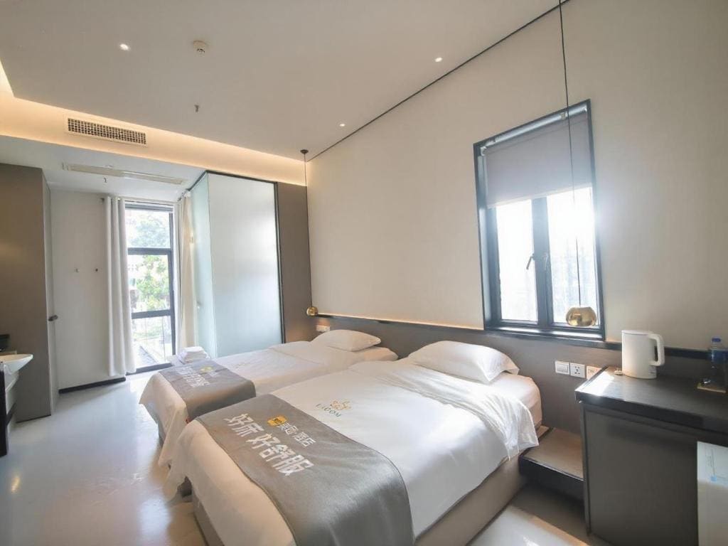 Double Room with Terrace room - Image 1