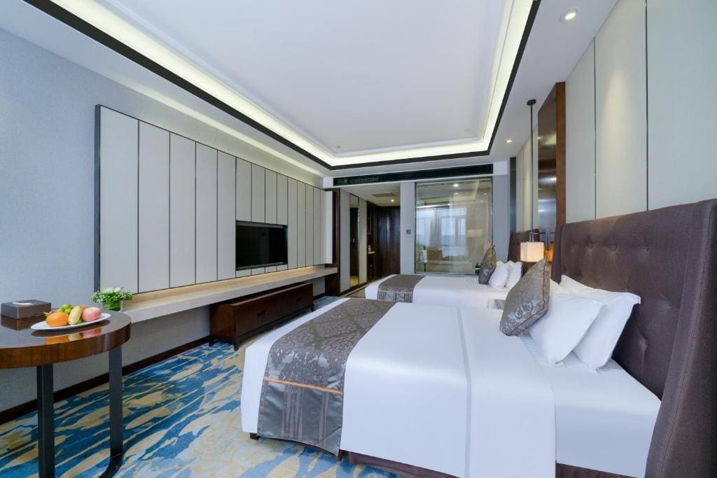 Deluxe Twin Room room - Image 2