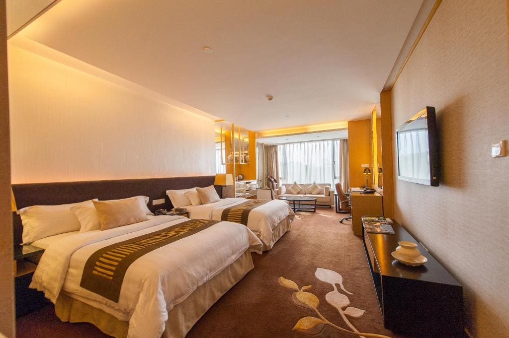 Grande Premiere Twin Room room - Image 2