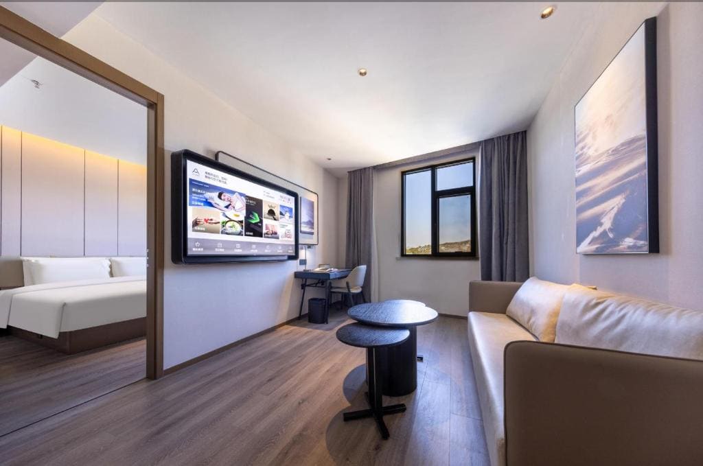 Jimu Suite room - Image 1
