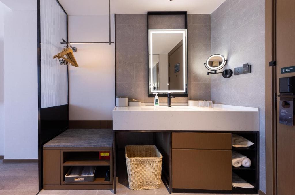 Superior Twin Room room - Image 1