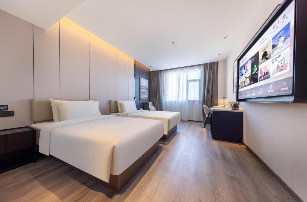 Superior Twin Room room - Image 2