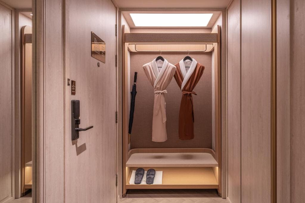 Superior Twin Room room - Image 1