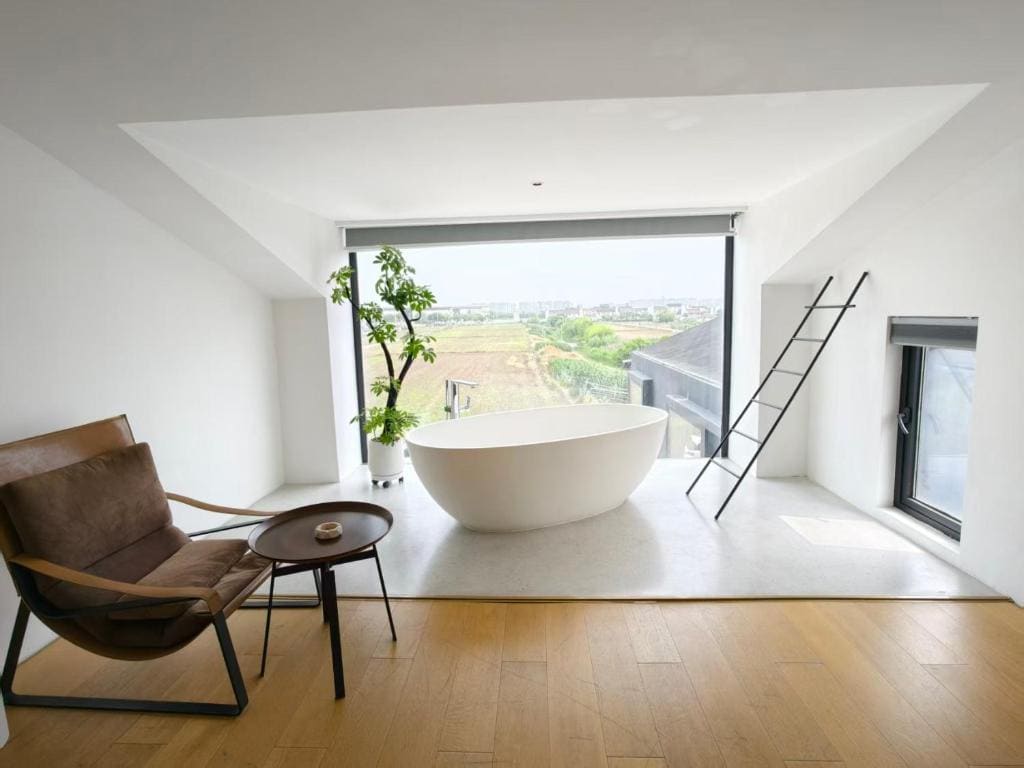 Superior Suite room - Image 1