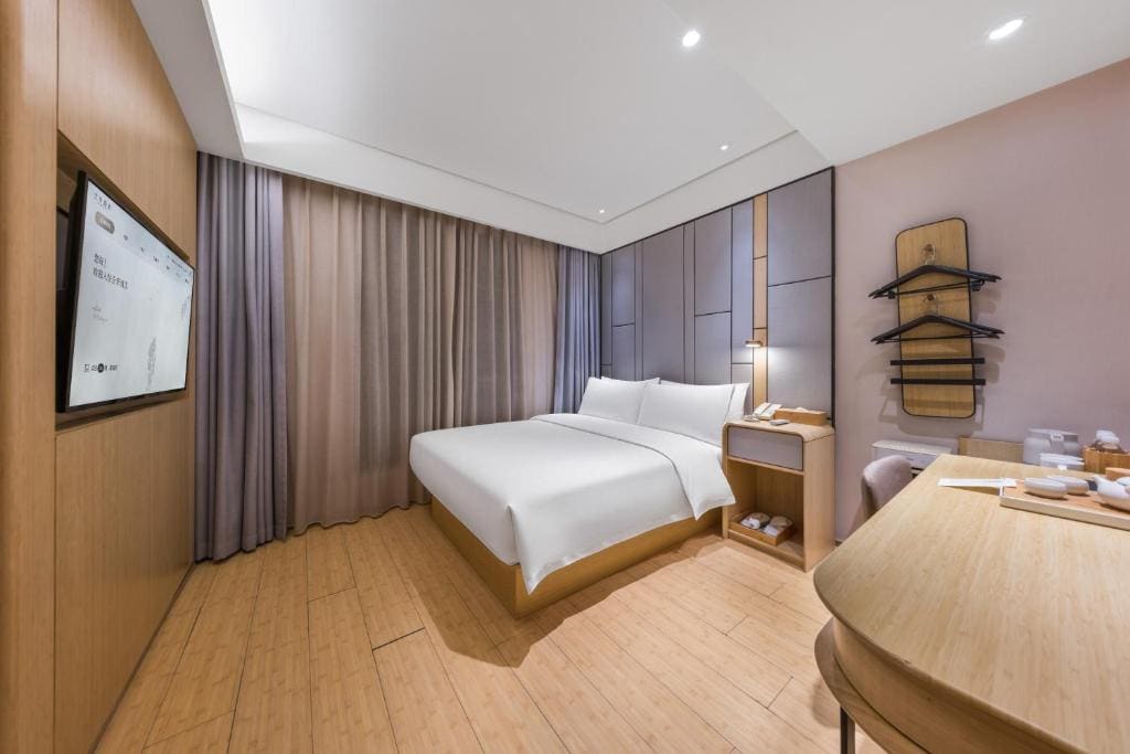 Queen Room room - Image 2