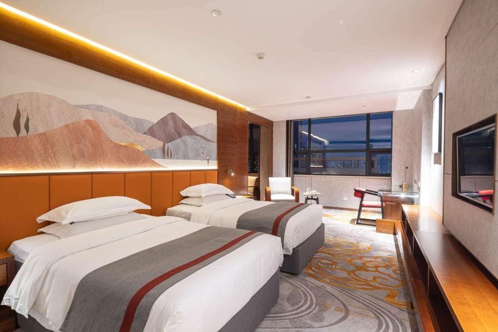 Deluxe Twin Room room - Image 1