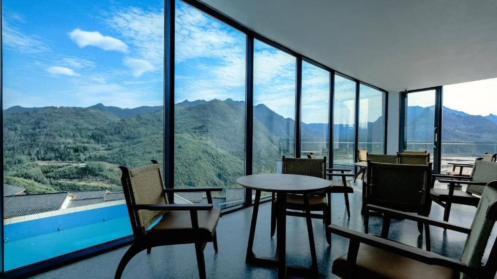 Family Suite with Balcony room - Image 1
