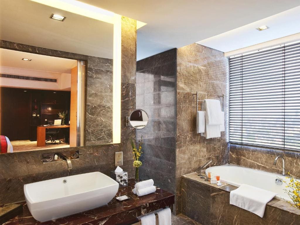 Business Double or Twin Room room - Image 2