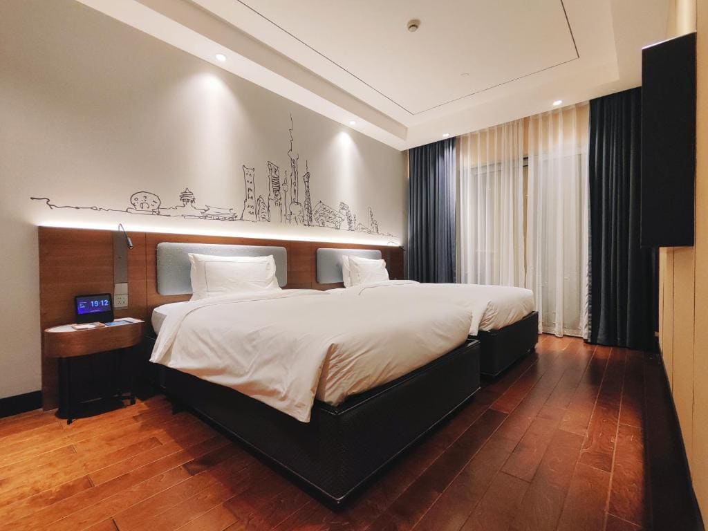 Executive Suite room - Image 2