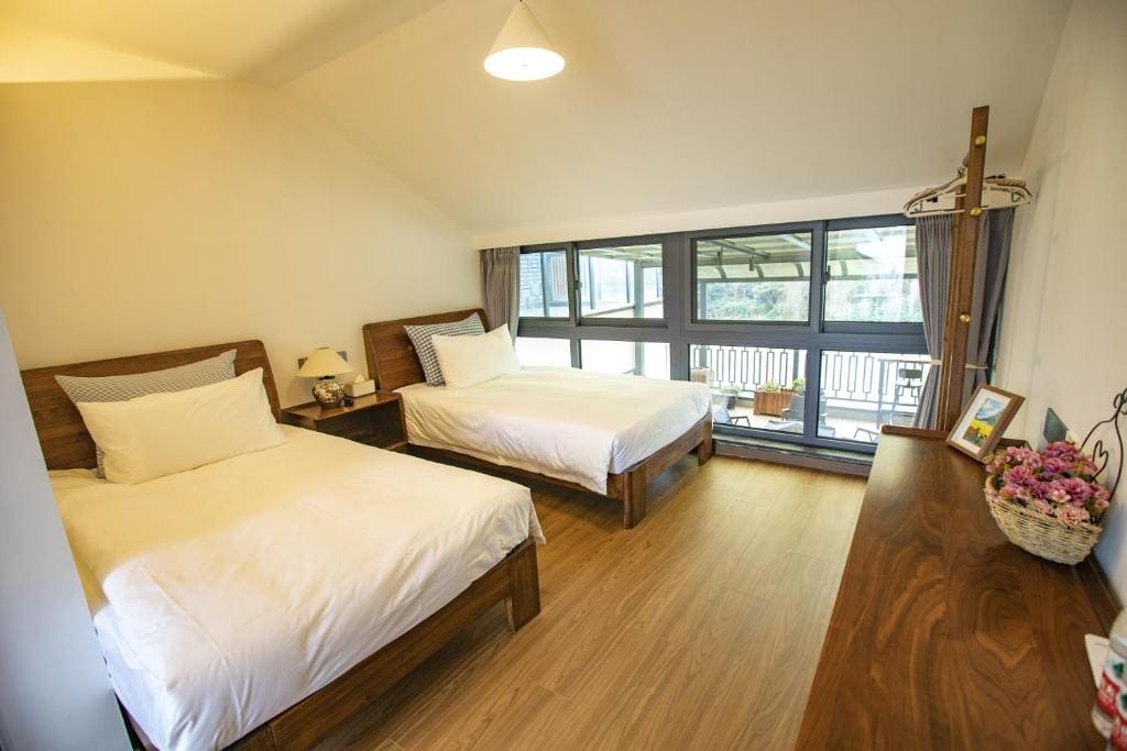 Double Room with Private Bathroom room - Image 2