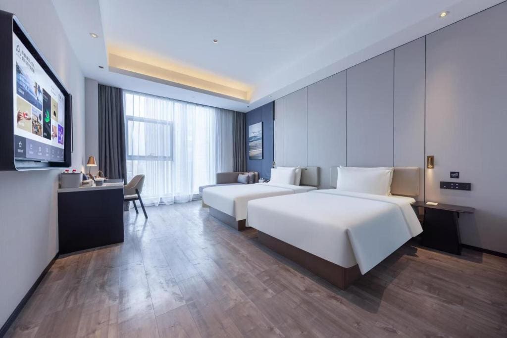 Superior Twin Room room - Image 1