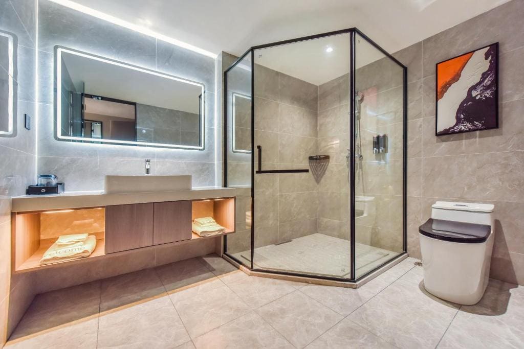 Deluxe Twin Room room - Image 1