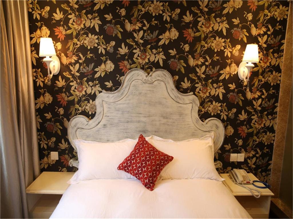 Superior Queen Room room - Image 2