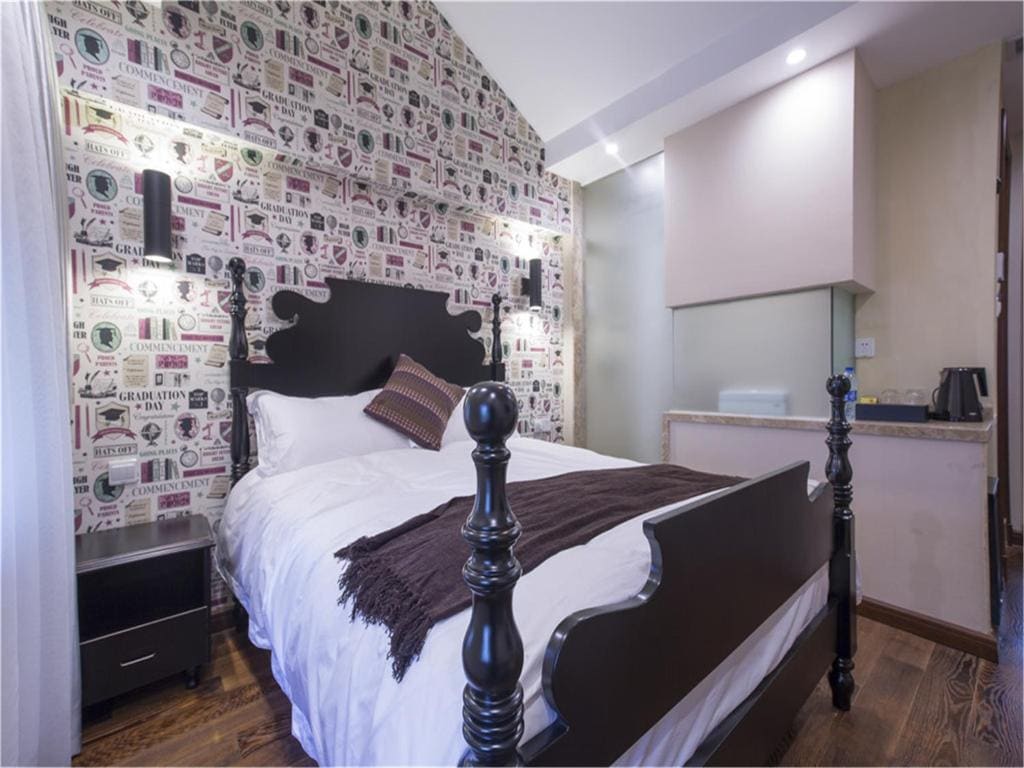 Superior Queen Room room - Image 1