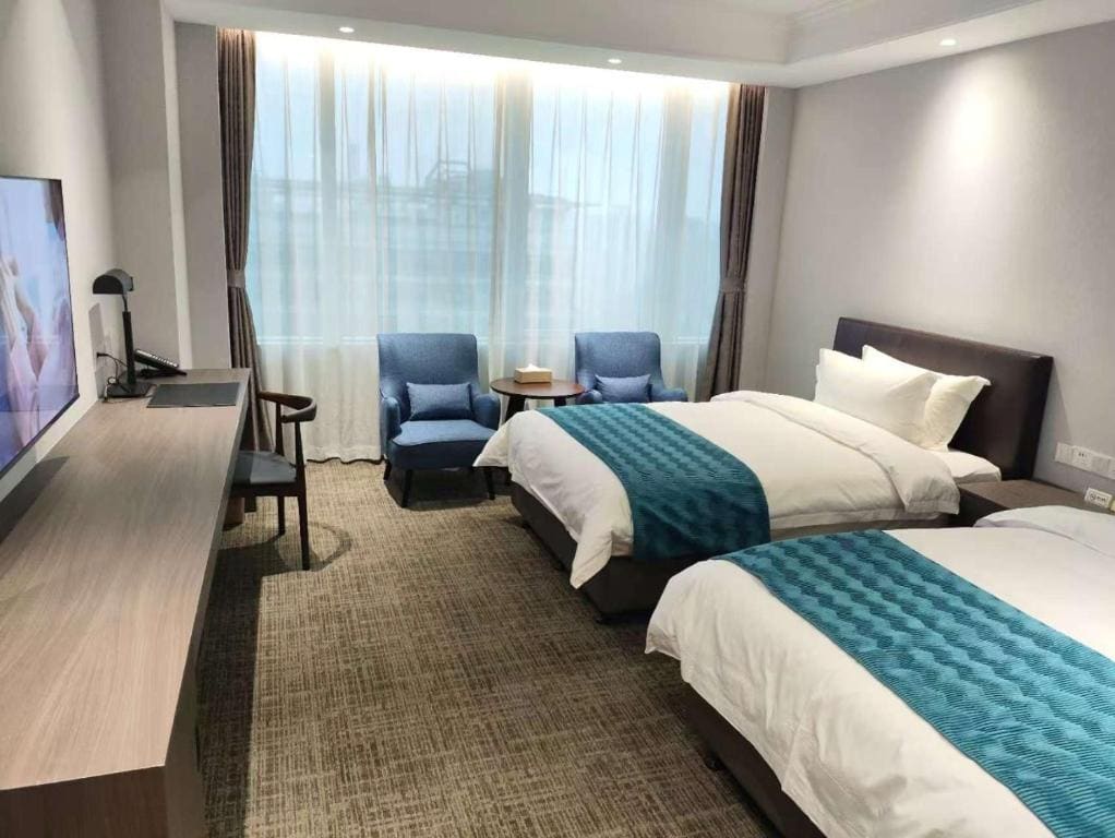 Superior Twin Room room - Image 1