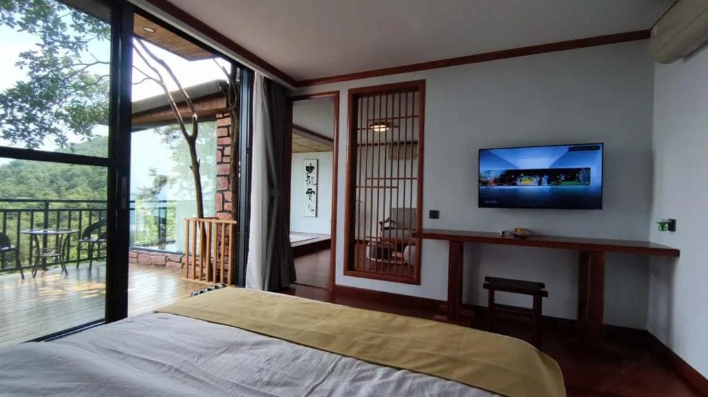 Superior Suite room - Image 1