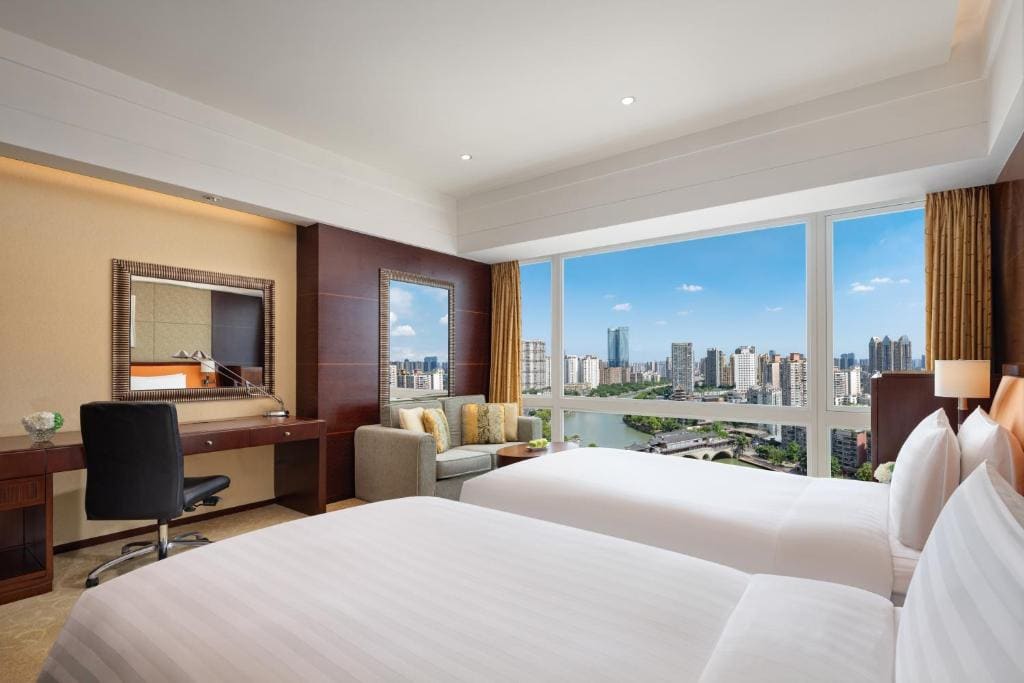 Deluxe Twin Room with River View room - Image 3