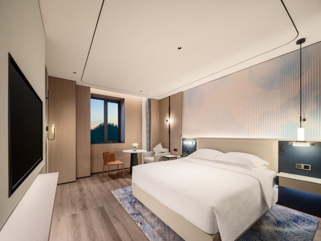 Selected King Room room - Image 1