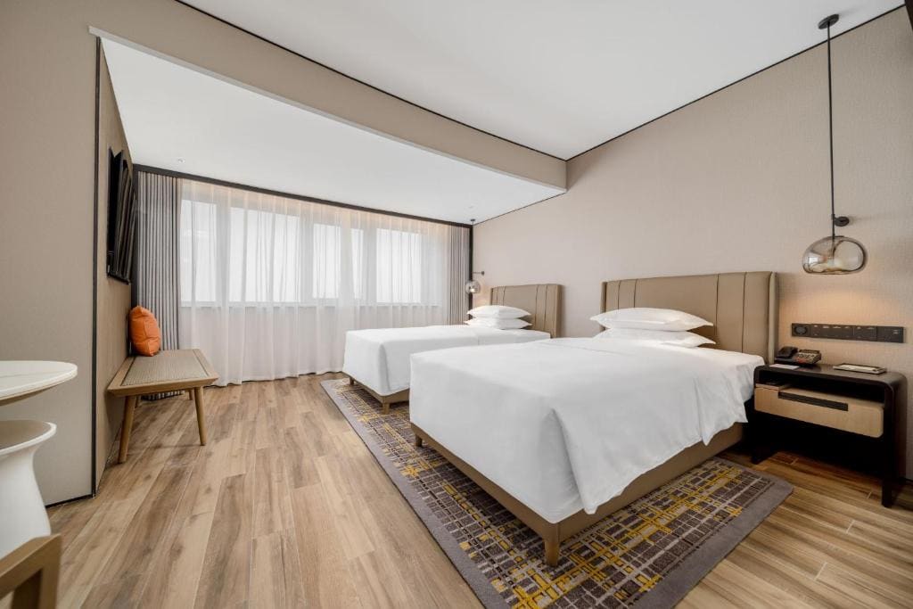 Executive Twin Bed Room room - Image 3