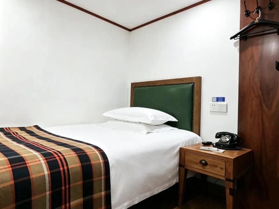 Standard Single Room room - Image 2