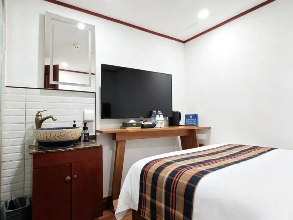 Standard Single Room room - Image 3