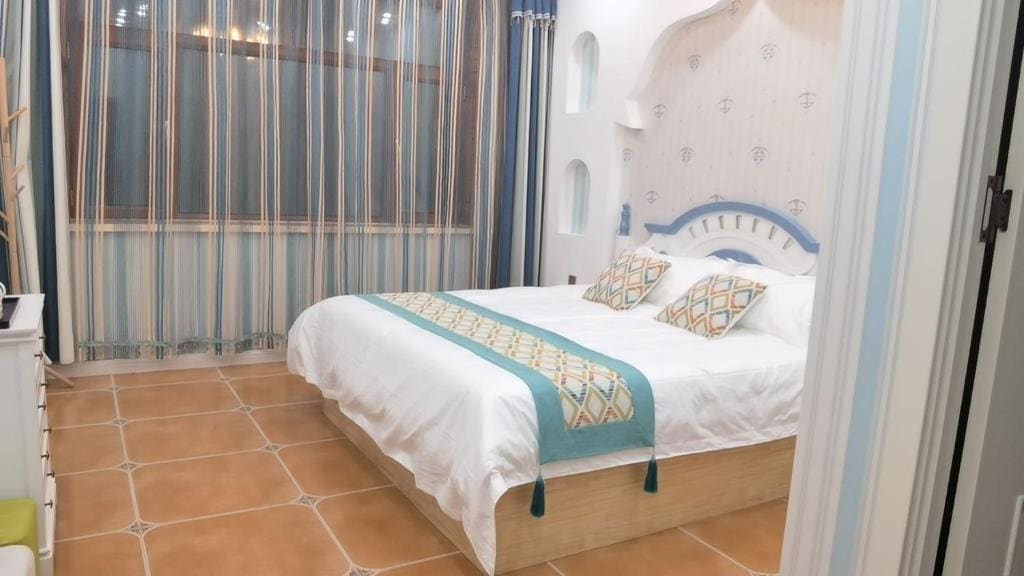 Standard Queen Room room - Image 1