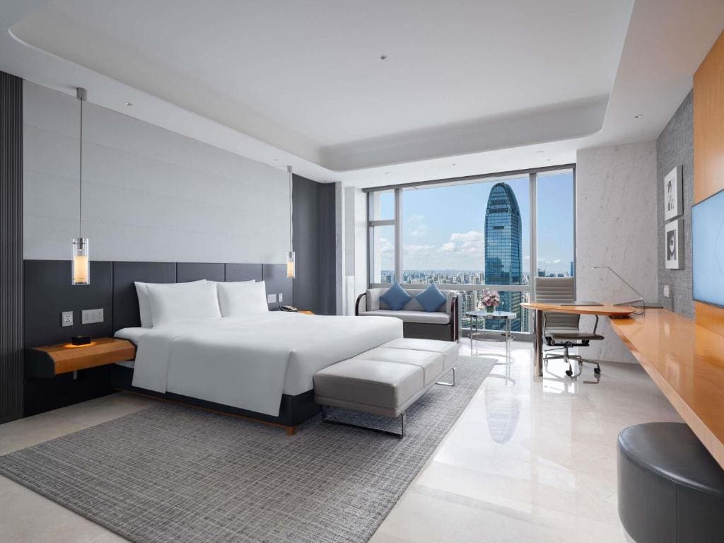 Luxury Magnifique Room, 1 King Bed, Bay View room - Image 1