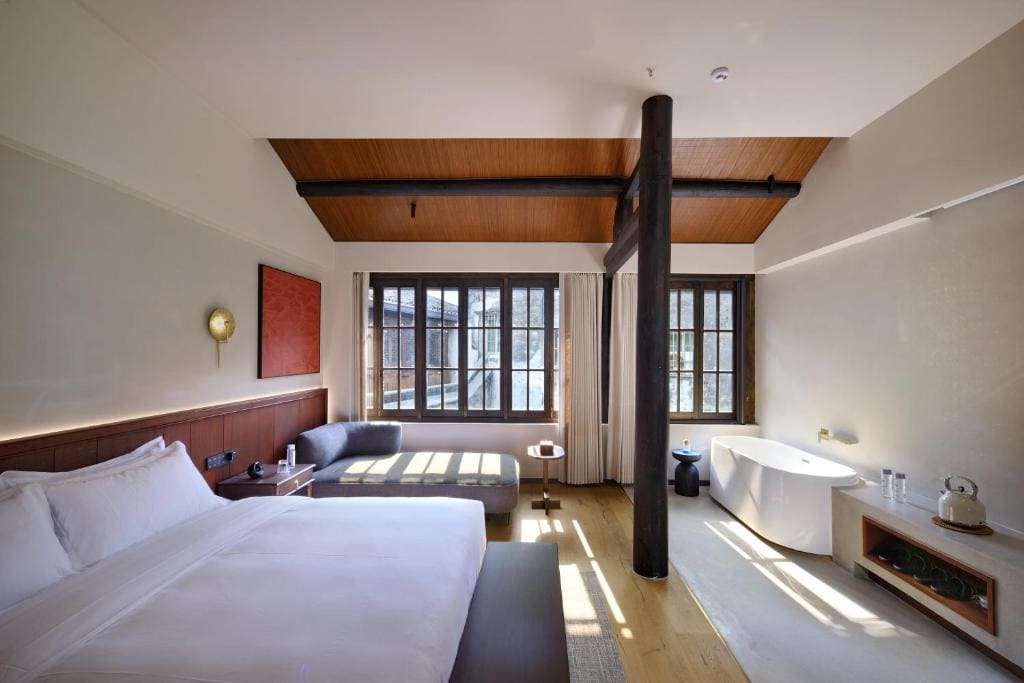 Superior Double Room room - Image 1