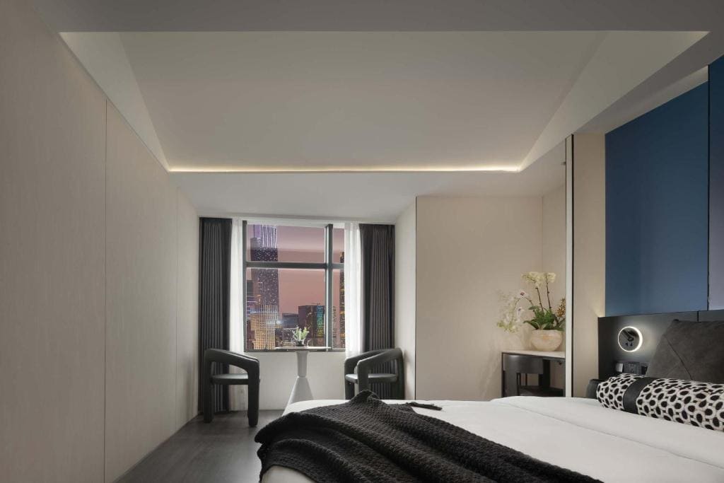 Deluxe Twin Room room - Image 2