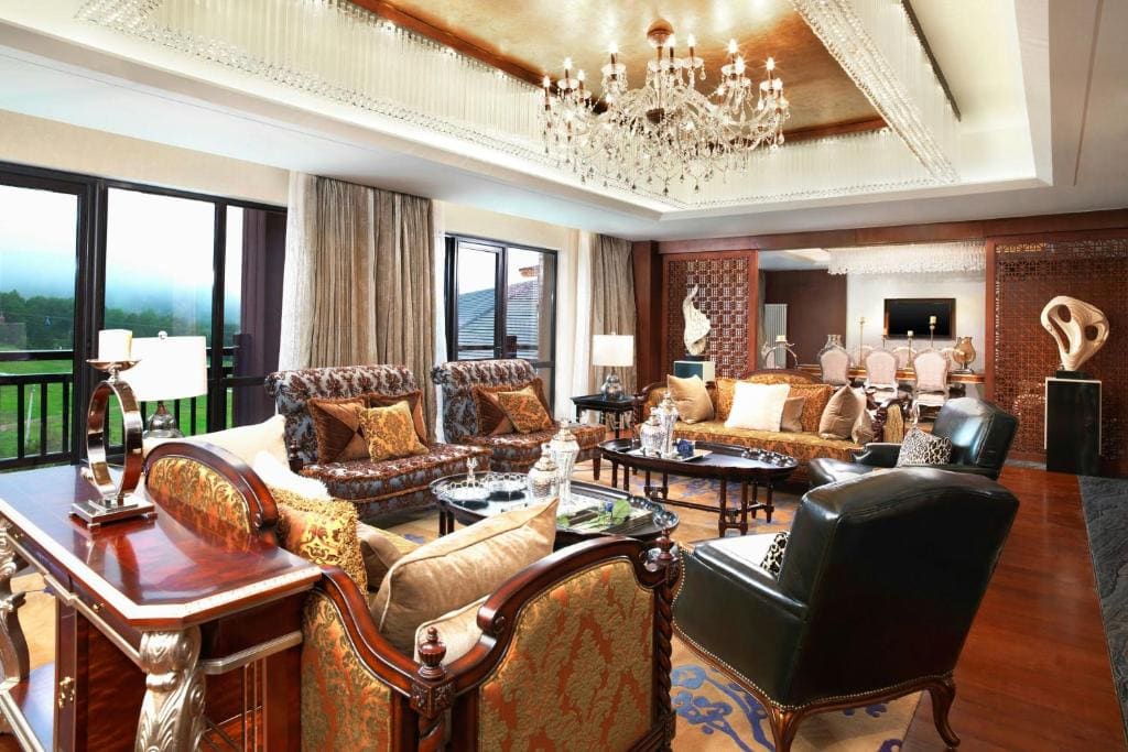 One-Bedroom Presidential Suite - Executive Lounge Access room - Image 2
