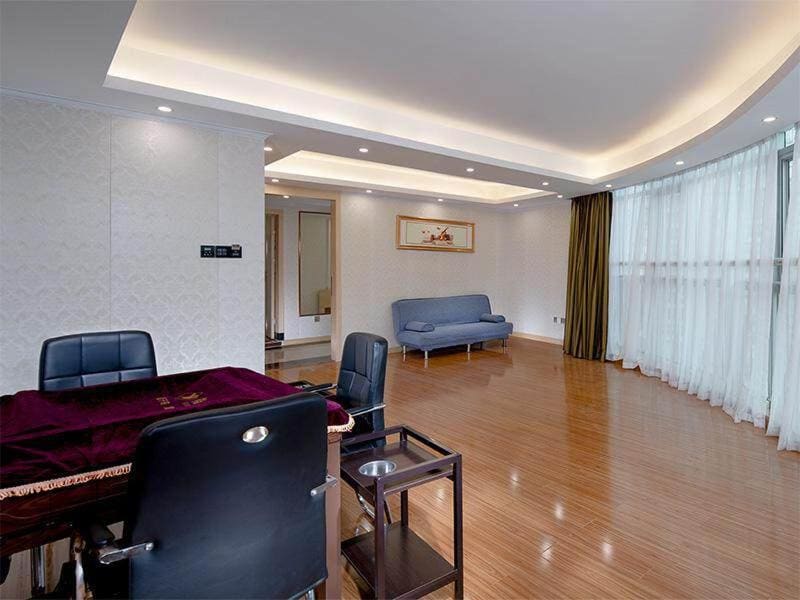 Executive Suite room - Image 2