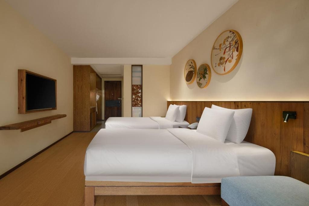 Twin Room with Mountain View room - Image 2