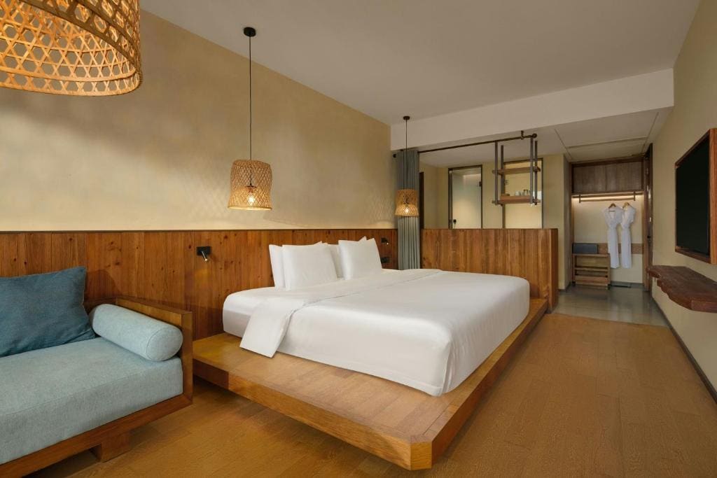 King Room with Tatami Bed and Partial River View room - Image 2