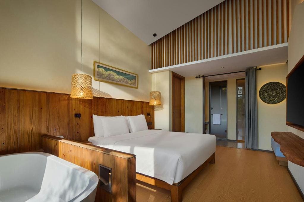 Two-Bedroom Villa with Lake View room - Image 1