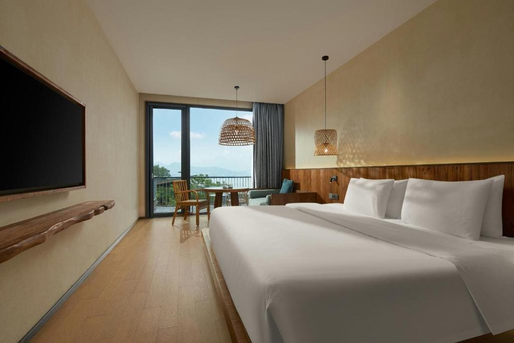 King Room with Tatami Bed and Partial River View room - Image 1