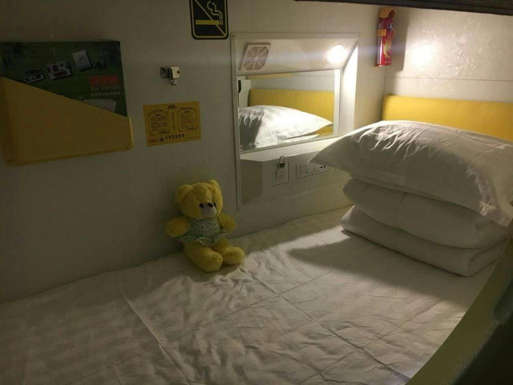 Bed in 4-Bed Female Dormitory Room room - Image 2
