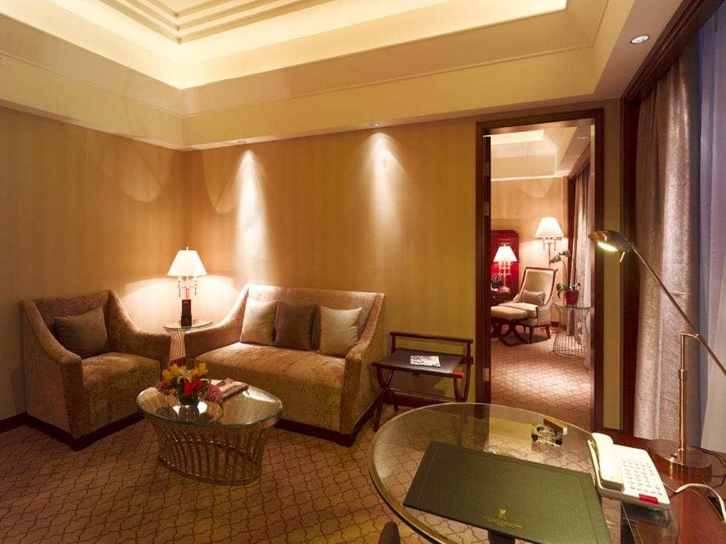 Deluxe Suite room - Image 1