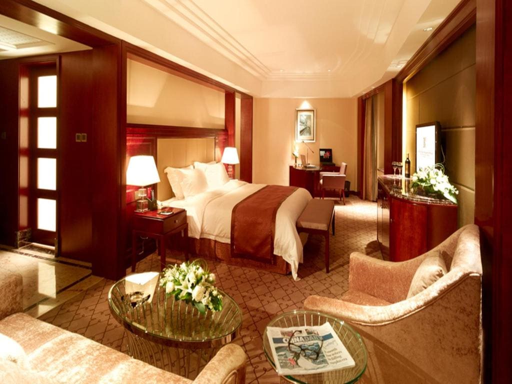 Superior Suite room - Image 1