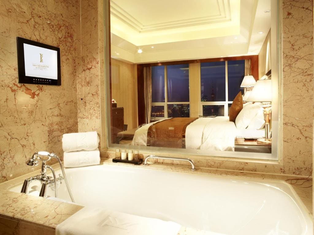 Superior Twin Room room - Image 1