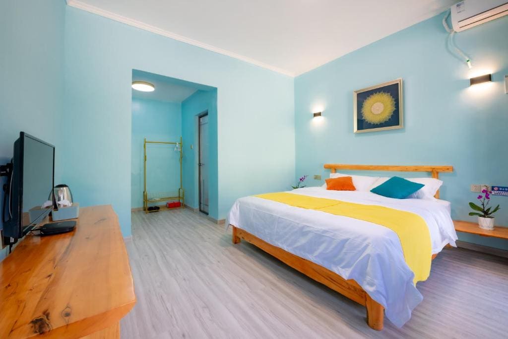Double Room with Patio room - Image 1