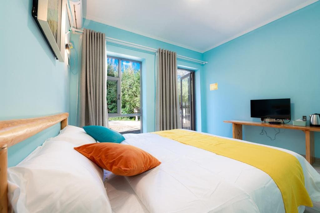 Double Room with Patio room - Image 2
