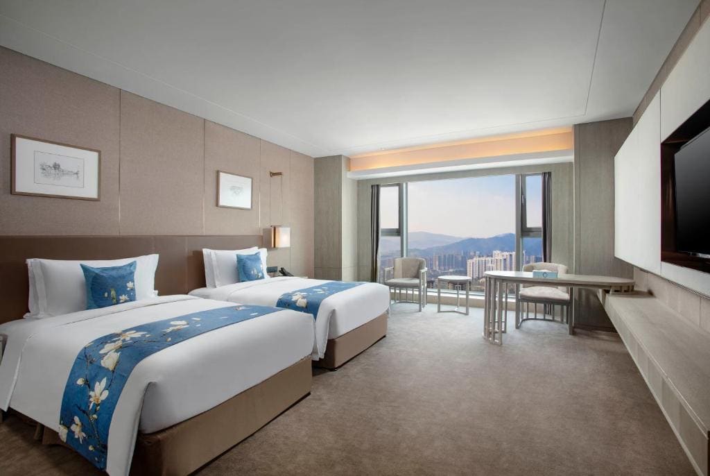 Deluxe Twin Room room - Image 2