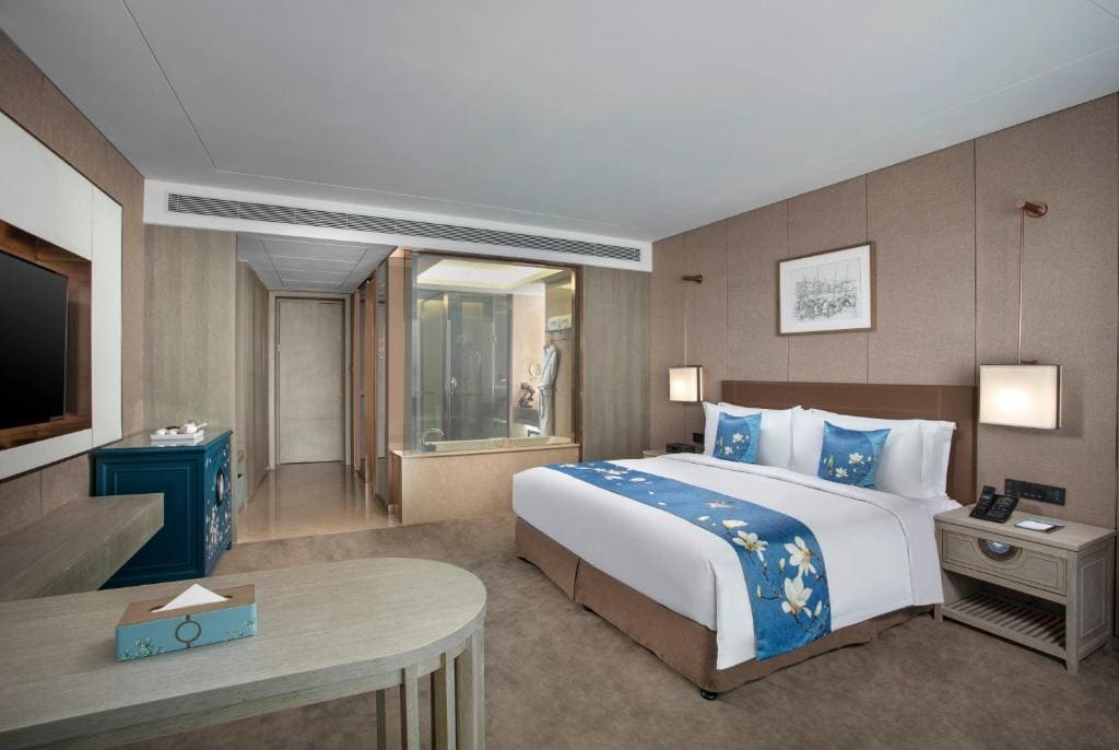 Executive King Room room - Image 2