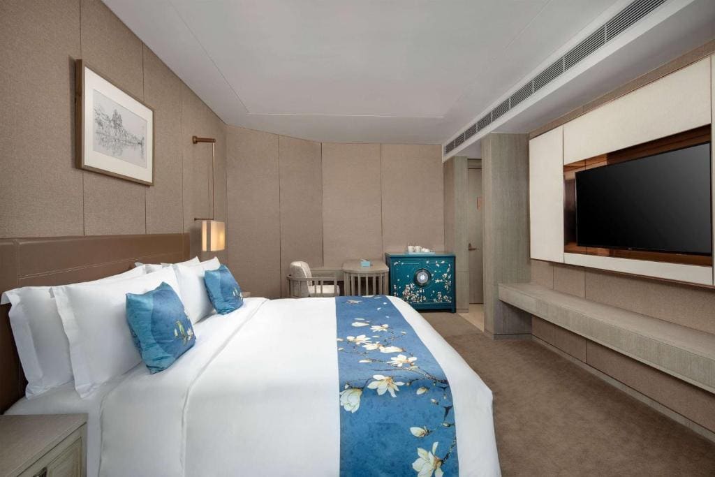 Superior King Room room - Image 2