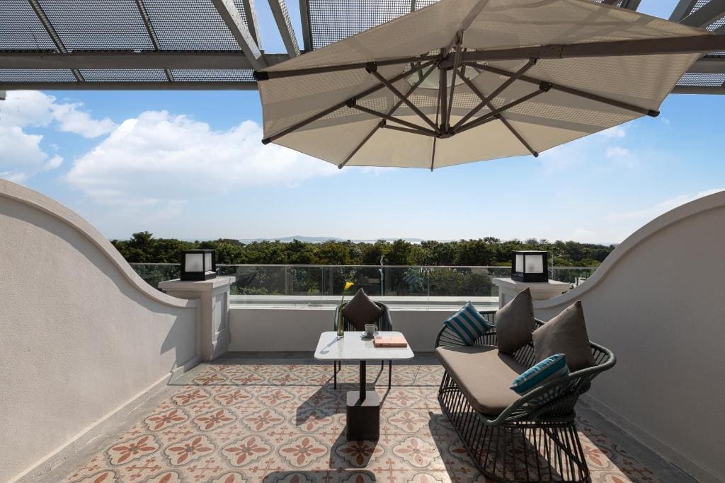 Double Room with Sea View room - Image 1