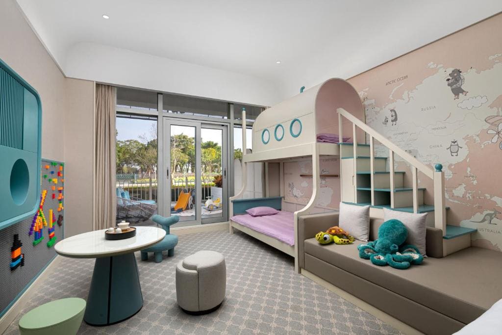 Family Room with Bath room - Image 2