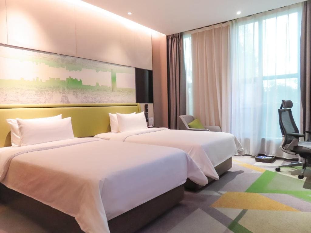 Comfort Twin Bed Room room - Image 3